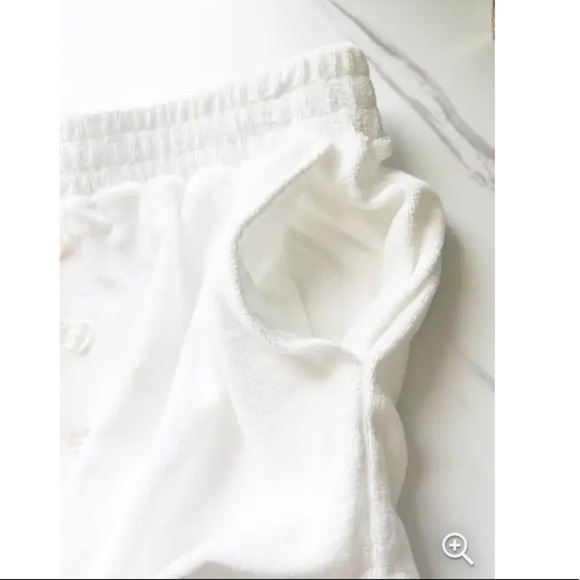 //NWT Stoney Clover Lane Shorts - Picture 4 of 10